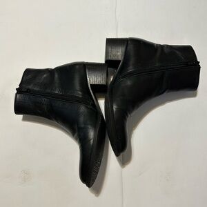 Carel Paris Black Leather Ankle Boots